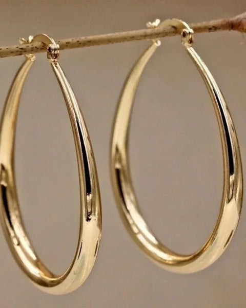 עגילי הוק רטרו בעיצוב ייחודי ואלגנטי