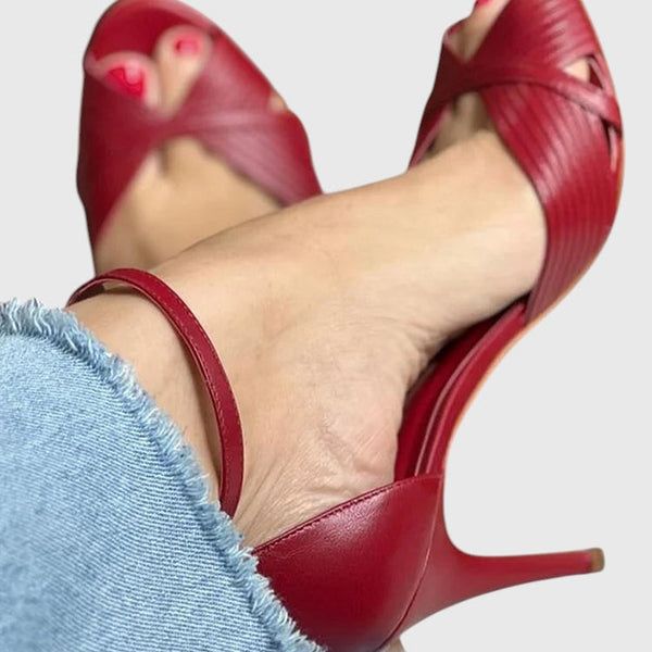 אדווה - נעלי עקב אלגנטיות