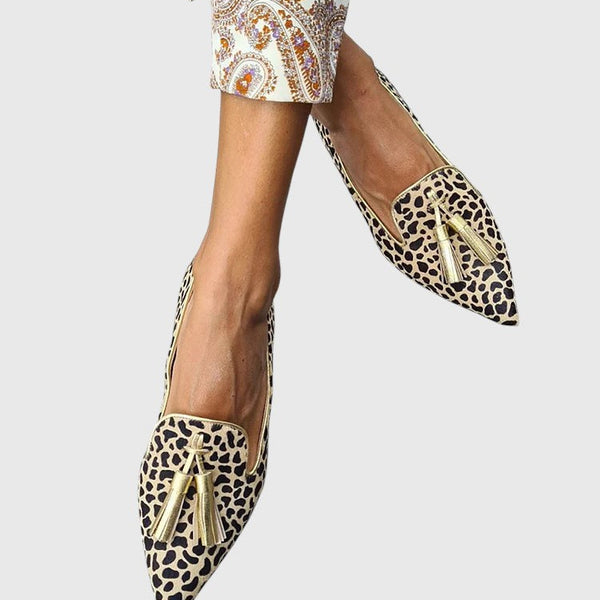 אביגיל - מוקסינים עם פרטי קשרים