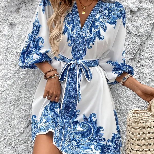 Gwenda - שמלת קו A עם הדפס פייזלי וצווארון V