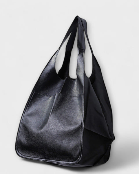 Spacious Weekend Tote Bag