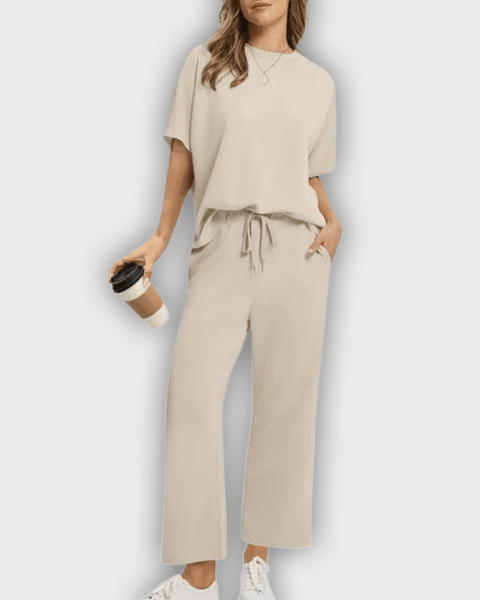 סט טופ ומכנסיים נוחות לנשים - אלגנטי ומרגיע