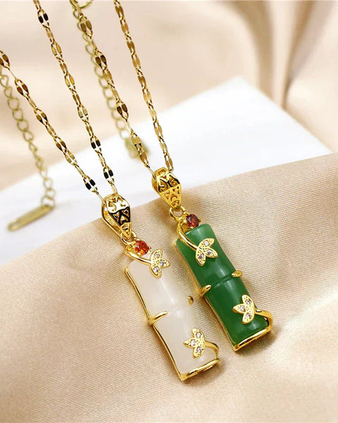 תליון ג'ייד בעיצוב מינימליסטי - סמל לריפוי ושפע