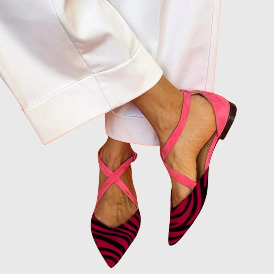 מאיה - בובה שטוחה עם רצועות