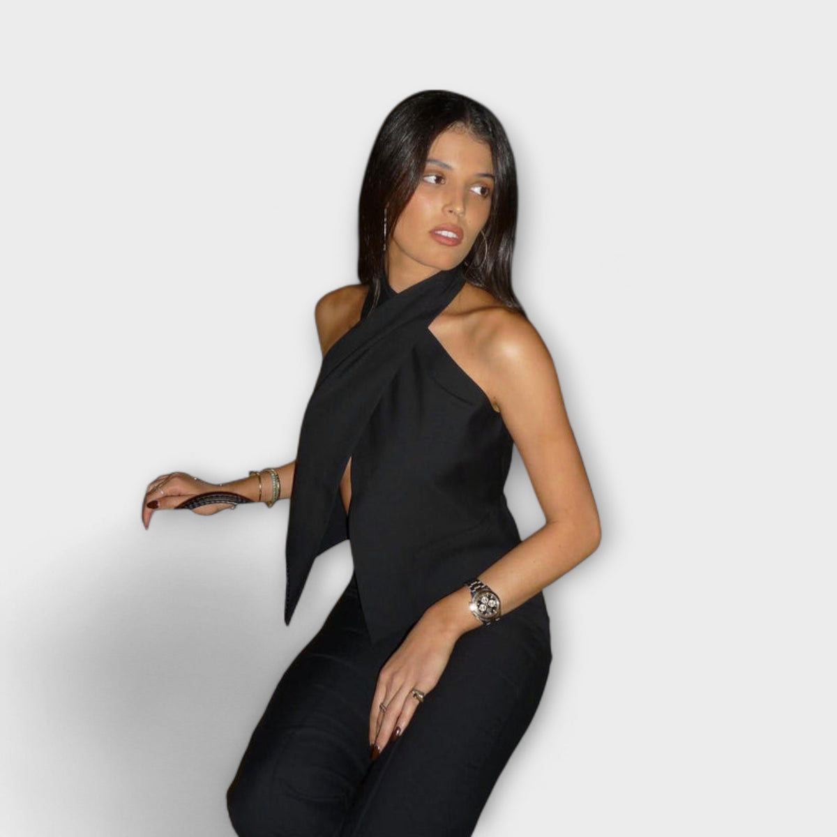 טופ טנק עם צווארון חוצה ורוכסן אחורי