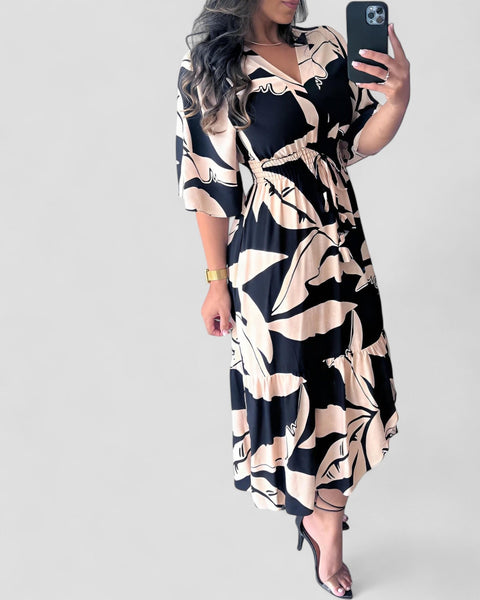 קאיה | שמלת V-צוואר אלגנטית עם שרוולים באורך 3/4 ופרט קשירה