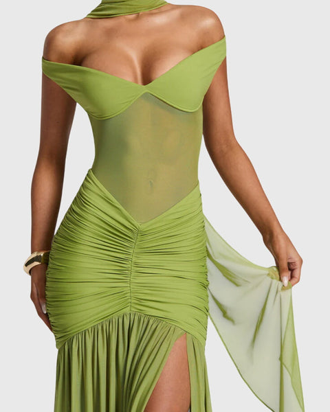 שמלות ארוכות משי עם מחשוף עמוק וקפלים אלגנטיים