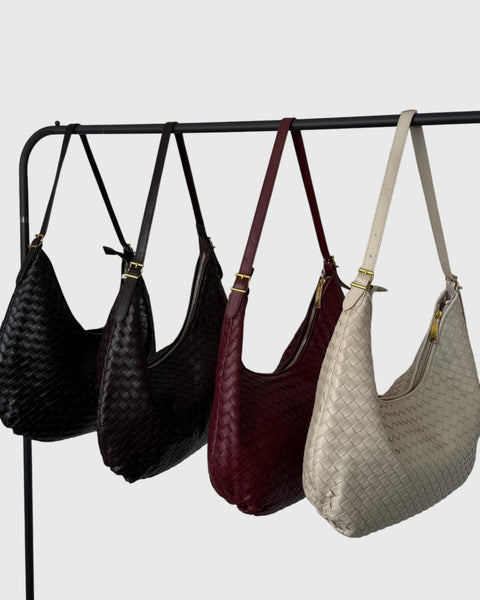 קרלין | תיק צד אלגנטי מרווח