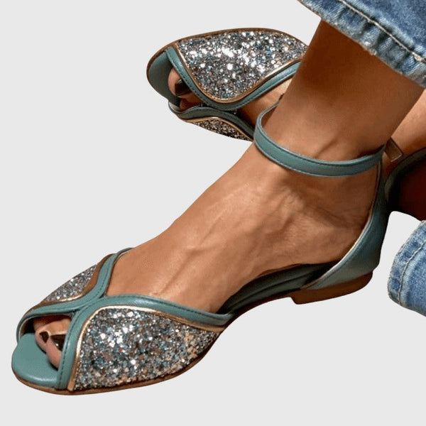 שיר - סנדלים שטוחים מבריקים