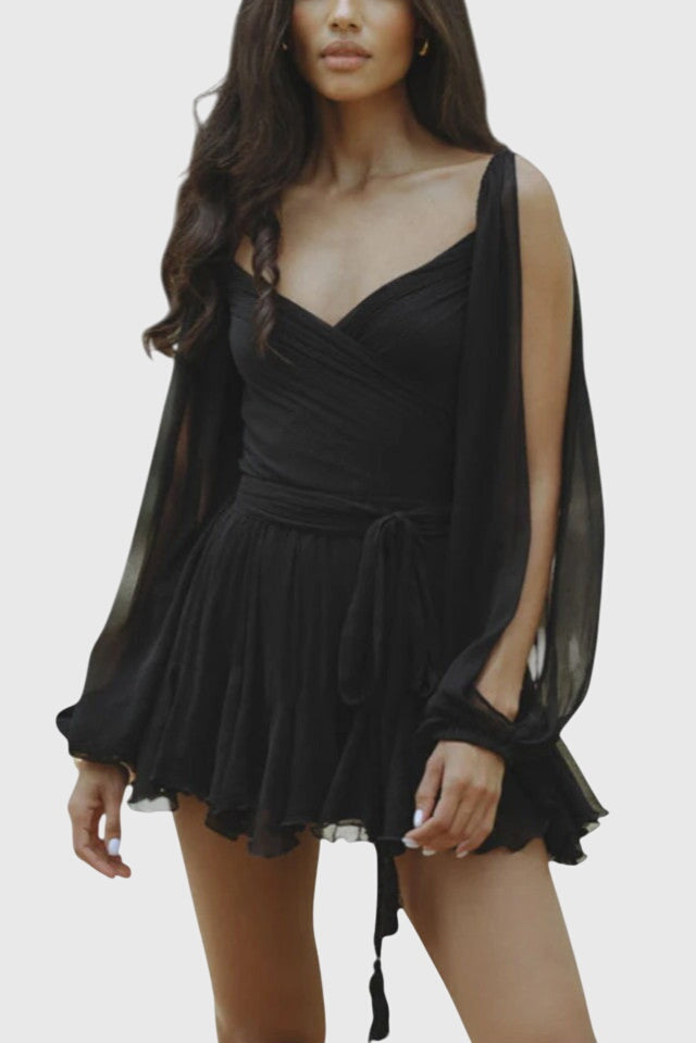 שמלות מיני עם צווארון V ושרוולים קלים