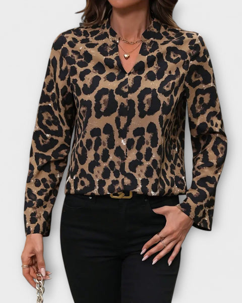 חולצת דוגמת חיות קז'ואל עם מחשוף V