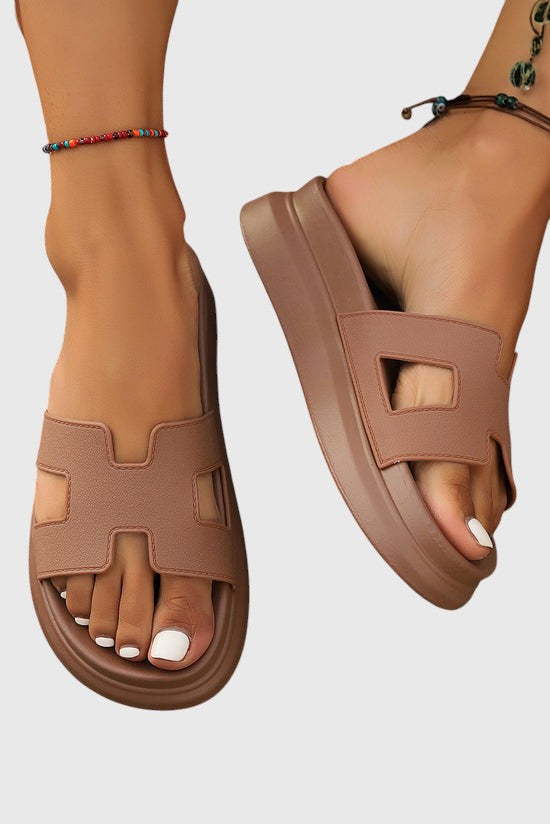 ליאן - סנדלים אלגנטיים בעיצוב קלאסי