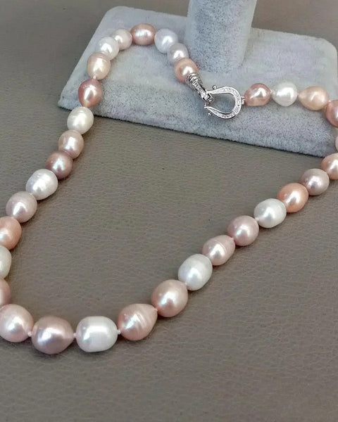 שרשרת פנינים צבעוניות - לורה