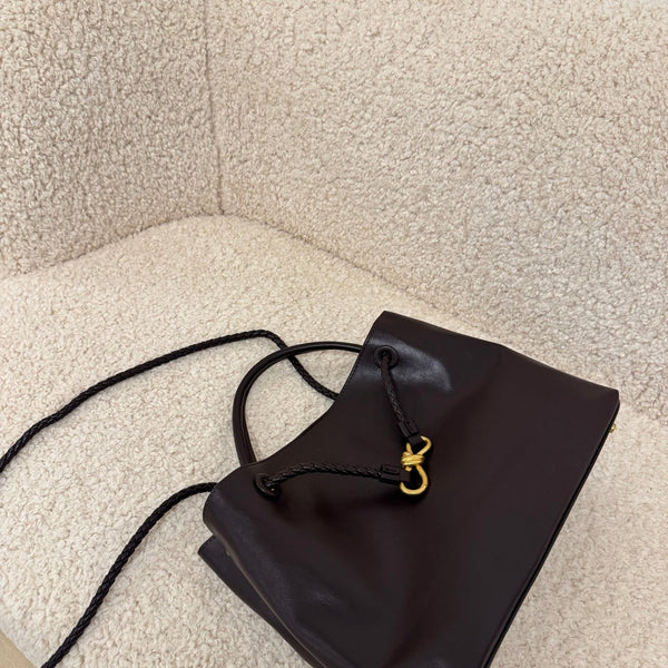 עמיליה | תיק רב-תכליתי מעוצב