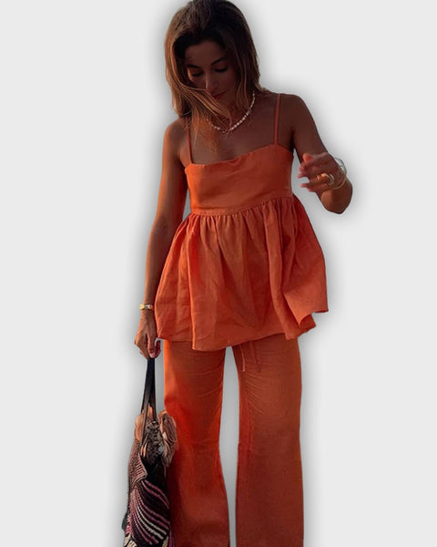 סט קיץ דו-חלקי עם טופ ומכנסיים רחבים - מראה אלגנטי ונינוח
