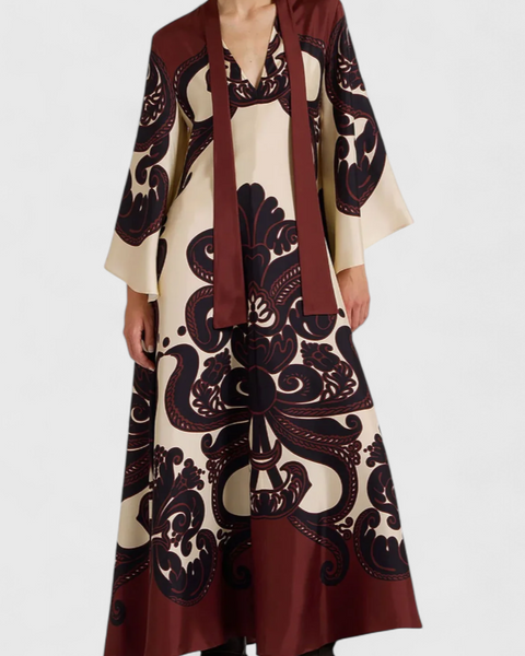 מאריצה שמלת ערב ארוכה עם צוואר גבוה ודפוס גרנדילה