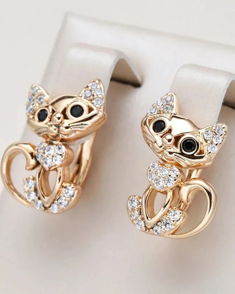 עגילי חתול אלגנטיים עם אבני ציפוי זירקוניה
