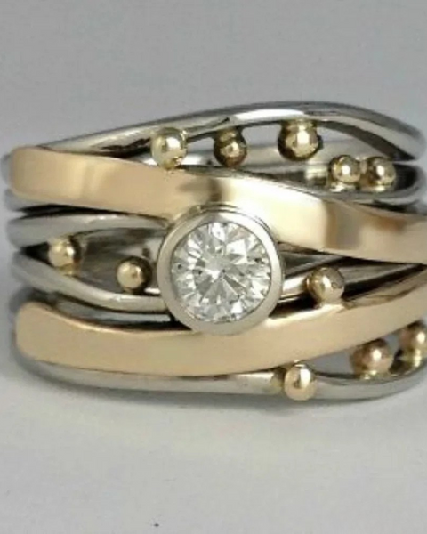 טבעת זירקוניה קלאסית עם ציפוי זהב