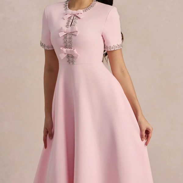 רפאלה™ | שמלה בגזרת א עם קשתות וחרוזים