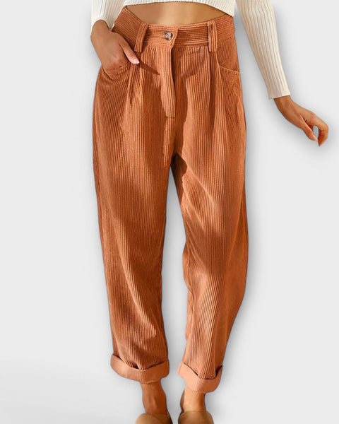 מכנסי קורדרוי מודרניים לנשים