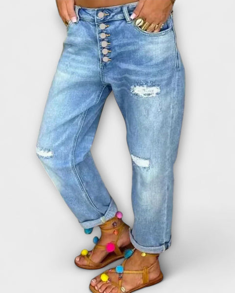 ג'ינס אביביים לנשים בגזרה נינוחה