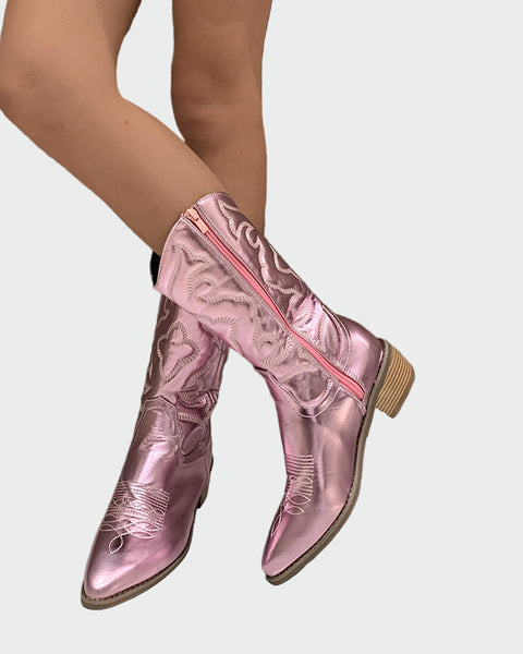 אורית - מגפי קאובוי מתכתיים