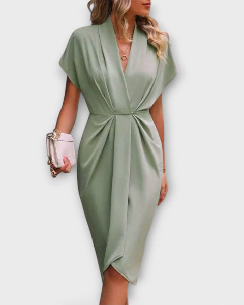 שמלת מידי עם קשר סרנה - אלגנטיות ונוחות