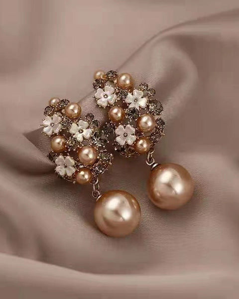 תליוני פרחים אלגנטיים