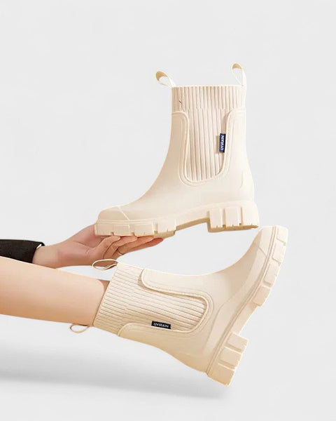 סארה - מגפי גשם