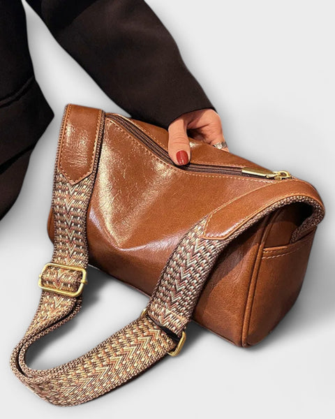 תיק צד וינטג' לורה - עיצוב נוח ומרשים