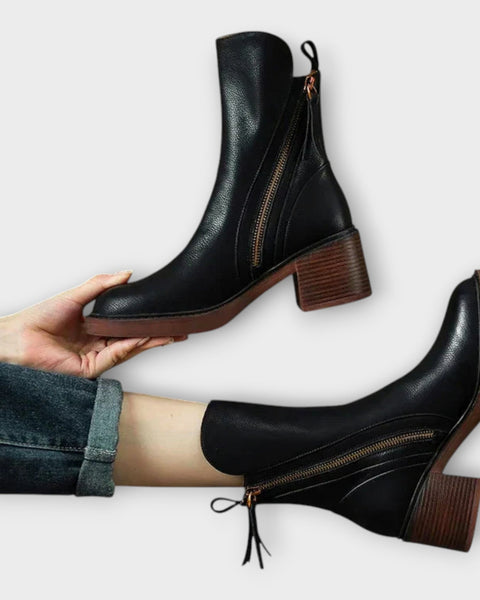 אילנה - מגפיים עם קו אלגנטי ופרטי רוכסן