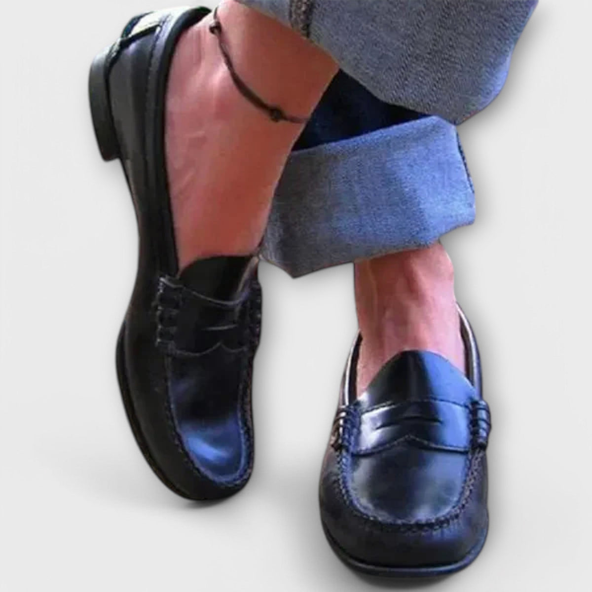 מגפי לואפר לנשים - קלאסיים ואלגנטיים