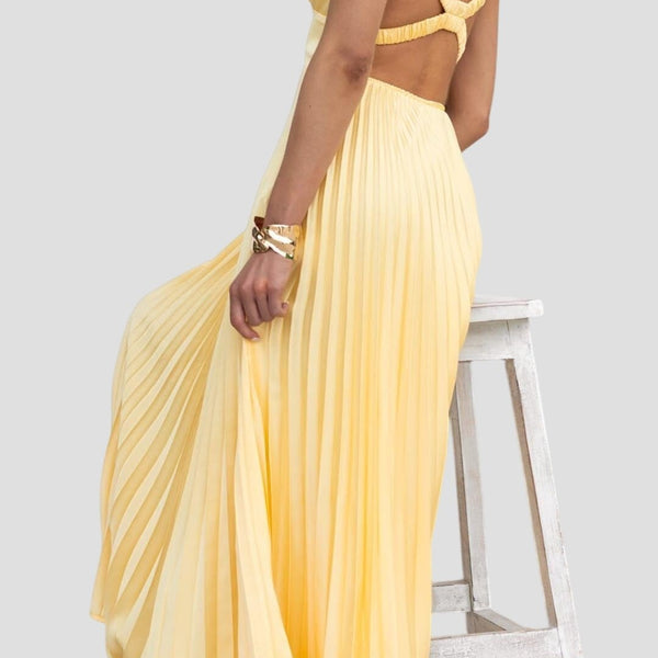 אניקה – שמלת מקסי צהובה עם קפלים