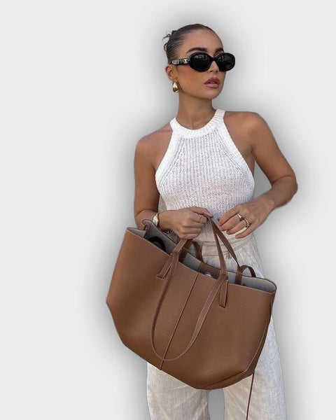 תיק נשיאה מעוצב עם קפלים בצדדים