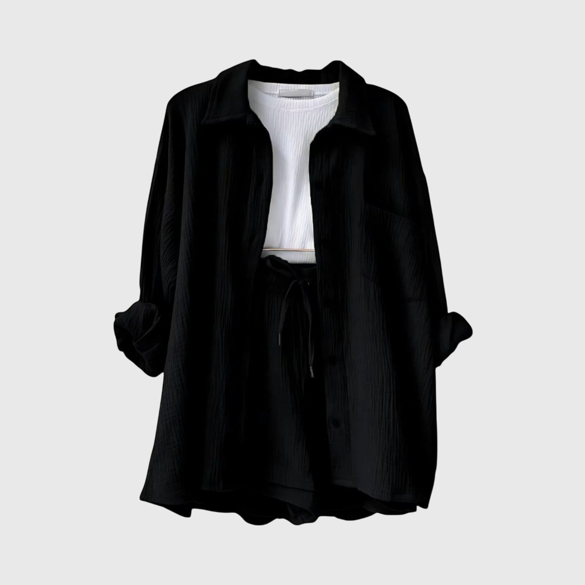 סט בד קיץ עם חולצה ומכנסיים קצרים