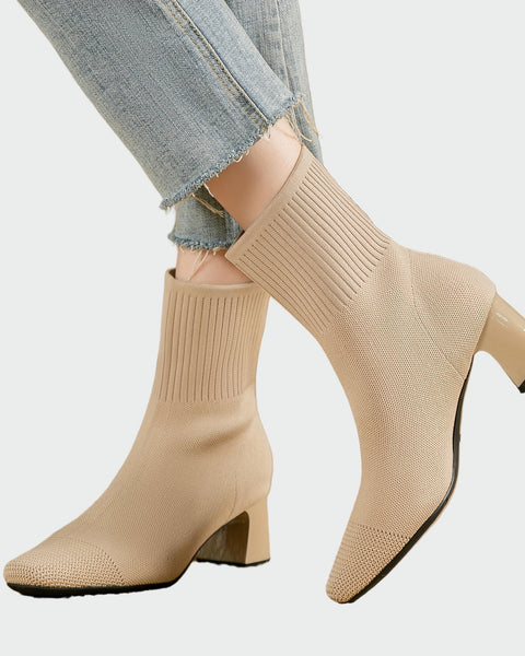 דפנה - מגפי אורטופדיה סרוגים