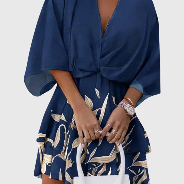 שמלת אליזה מיני עם קשר קדמי ופרטים