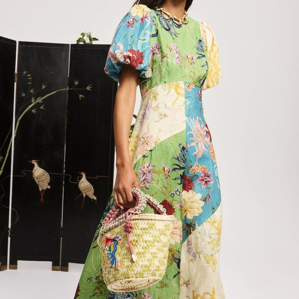 Maileen - מלת מידי עם שרוולים קצרים של