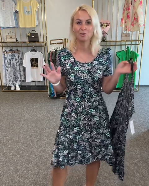 Ainsley - שמלת מודפסת עם צווארון עגול אופנתי