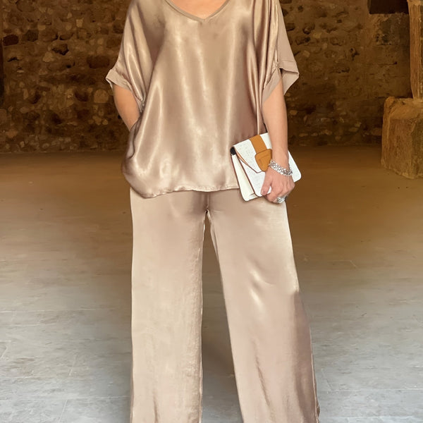 Ashlee - סט אלגנטי עם שרוולים קצרים