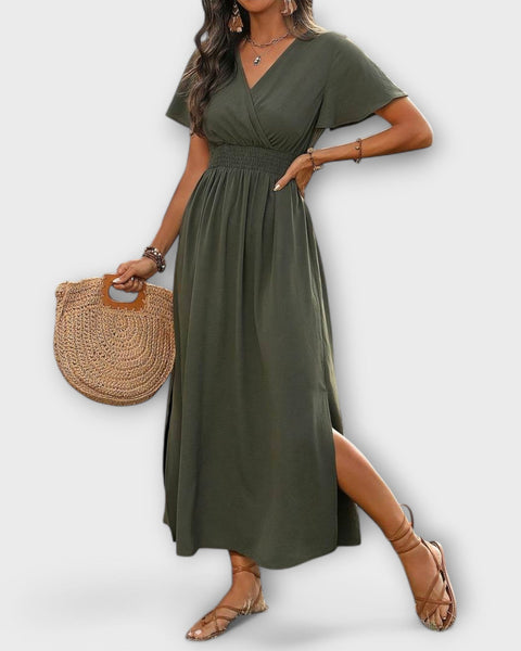 שמלת בוהו אלגנטית עם צווארון V ושרוולים ארוכים