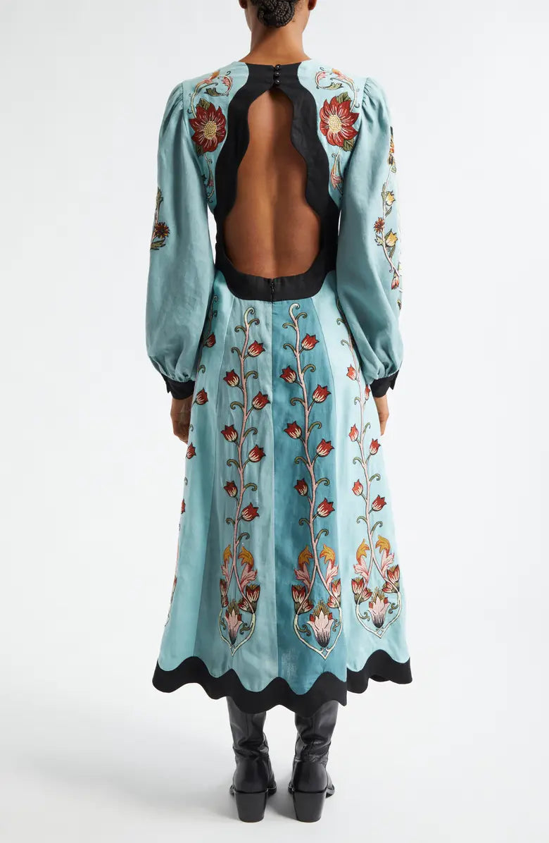 Dalila - שמלה פרחונית אלגנטית ליום יום