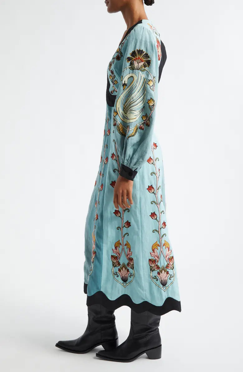 Dalila - שמלה פרחונית אלגנטית ליום יום