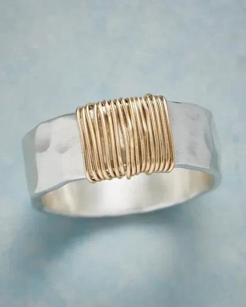 טבעת כסף וינטג' עם חוטי זהב