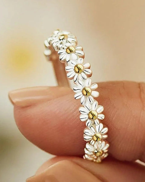 טבעת כסף מתכווננת עם פרח מצויר ביד