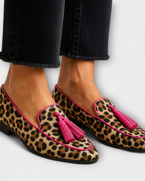 לנה - סנדל עם פומפונים