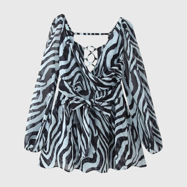 שמלות מיני עם צווארון V ושרוולים קלים