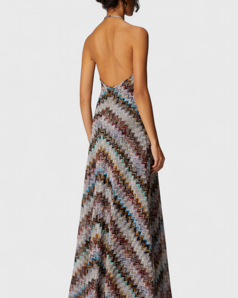 מלתחת מליסה עם צווארון הלטר וזיגזוג בגימור אירידיסנטי