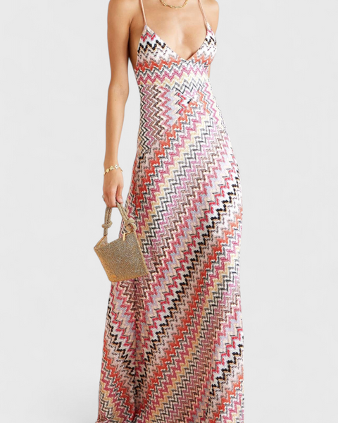 שמלות ארוכות צבעוניות עם מחשוף עמוק וגב מעוצב