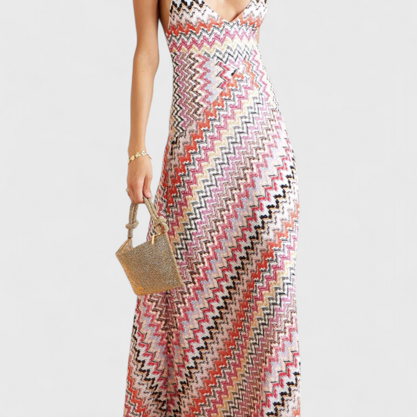 שמלות ארוכות צבעוניות עם מחשוף עמוק וגב מעוצב